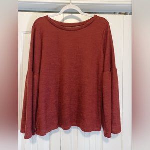 A.N.A fleece top size large